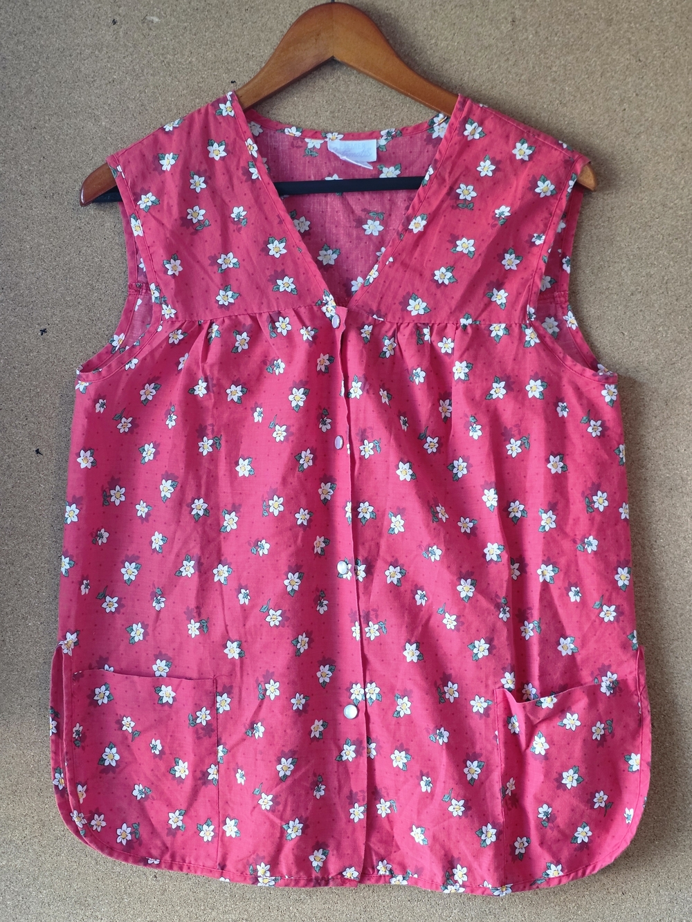 Vintage Premier Intimates Red Floral Smock Apron Vest Snap Front Size M Pockets
